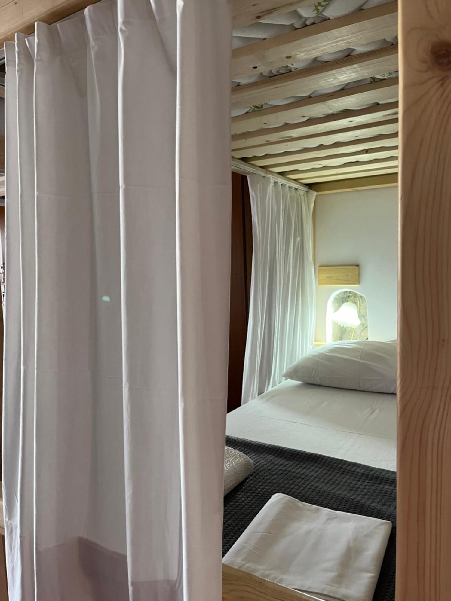 Cico Hostel &Private Room Gjirokaster Bagian luar foto